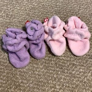 2 pair zutano booties